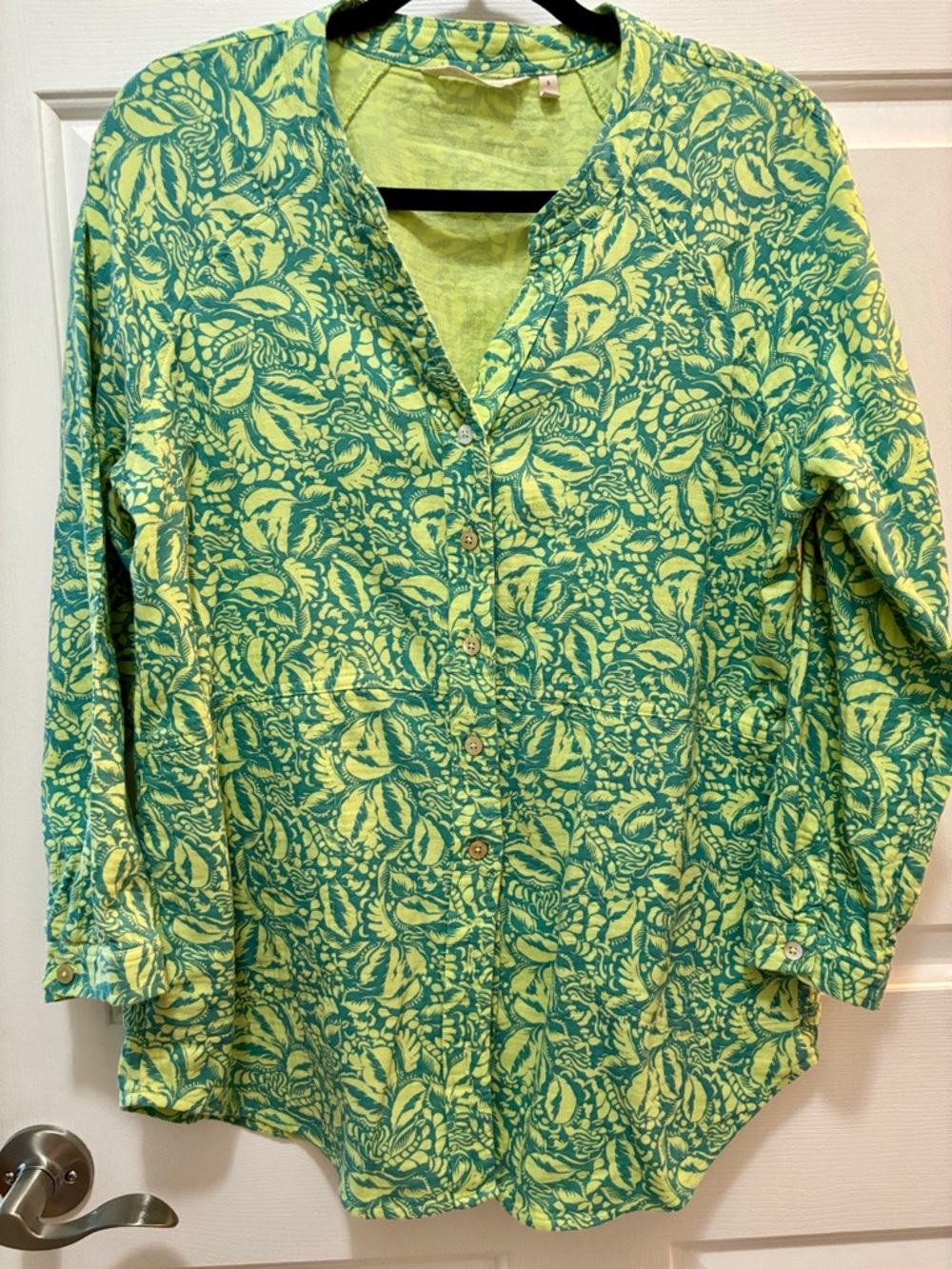 Soft Surroundings Lime Green and Teal Printed Top Small EUC
